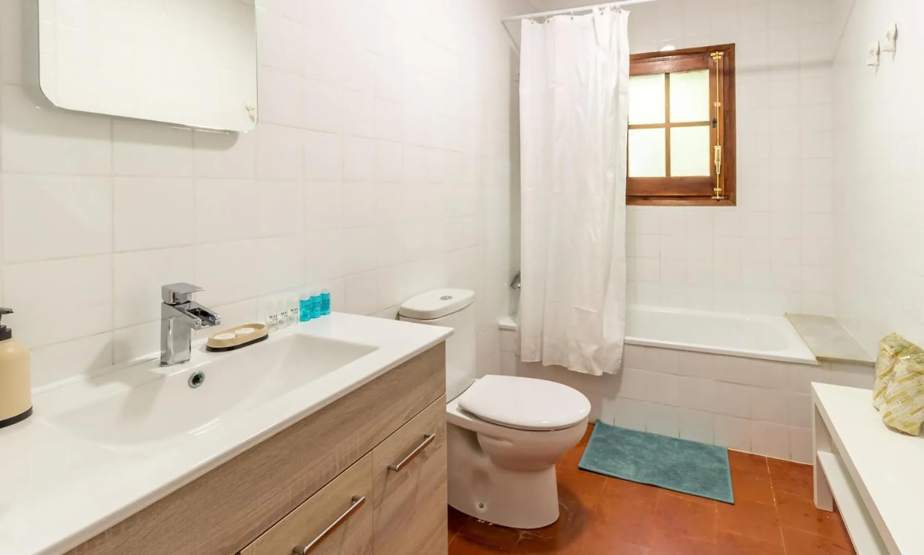 Villa M De Puigsec Mas Rural Al Ripolles Gerona